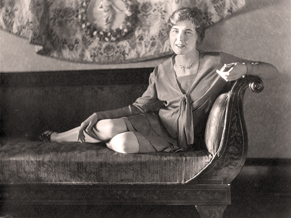 Elinor Black, 1920s, photo taken by Arthur Stoughton.