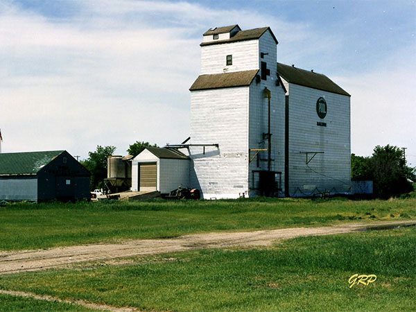 Manitoba Pool grain elevator at Baldur