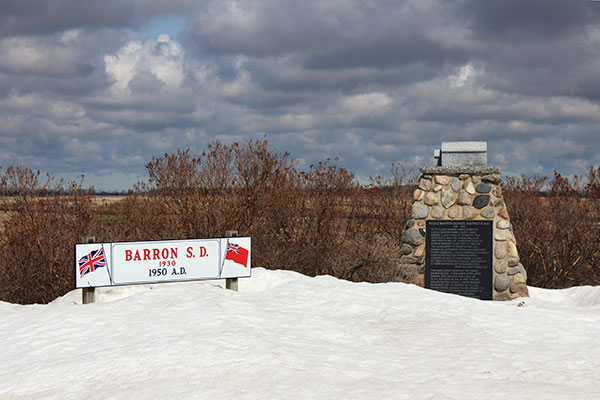 Barron School commemorative monument