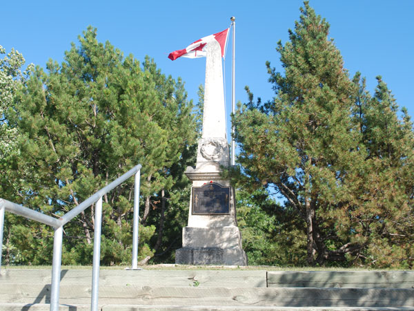 Bird's Hill War Memorial