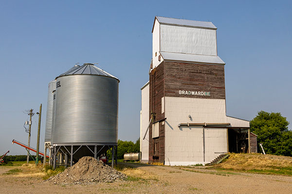 The former Manitoba Pool grain elevator at Bradwardine