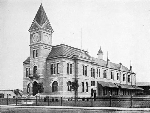 Postcard view of Brandon City Hall