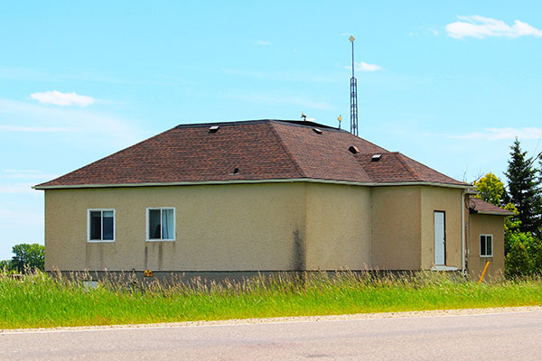 The former Brokenhead school building