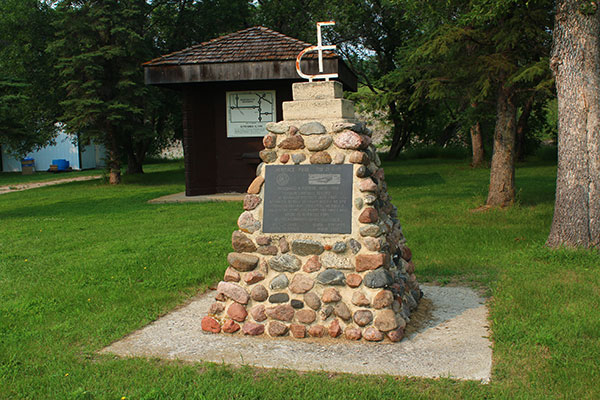 Campbell Heritage Park monument