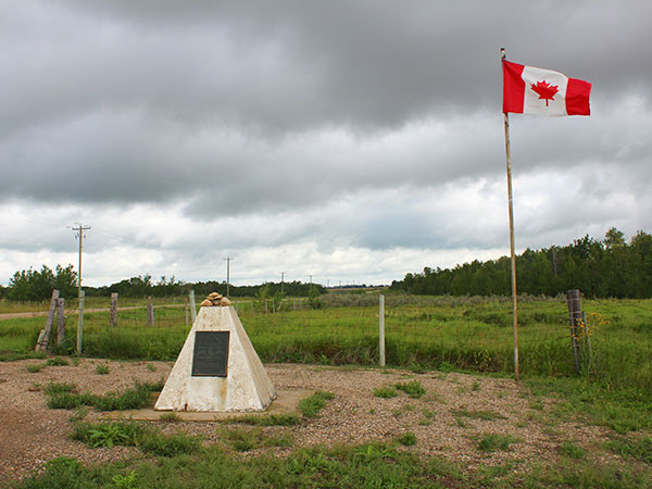 Clover Hill School commemorative monument
