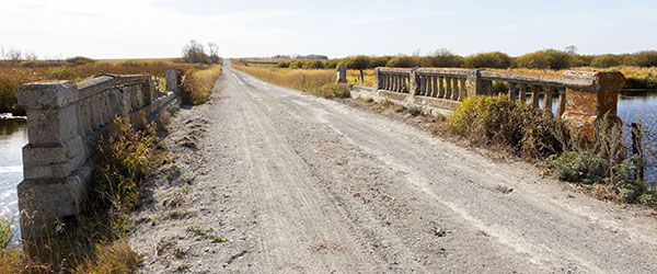 Concrete beam bridge No. 699