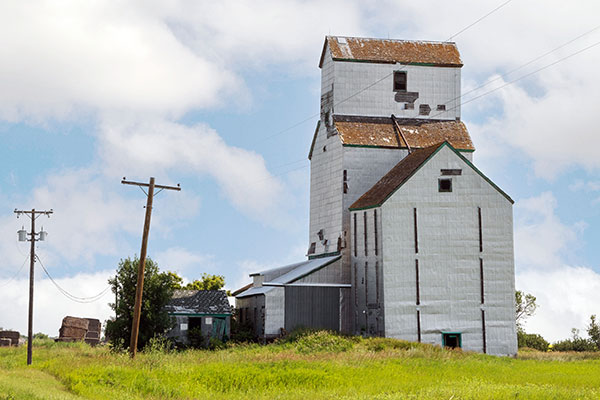 Former Manitoba Pool Grain Elevator at Coulter