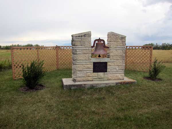 Crandall pioneers commemorative monument