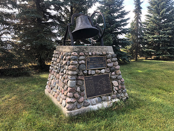 Cypress River pioneers commemorative monument