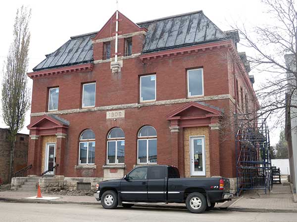 Former Dominion Post Office and Town Hall in Dauphin