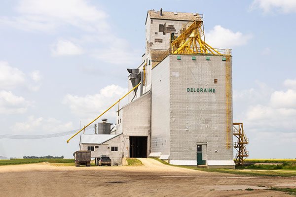 The former Manitoba Pool grain elevator at Deloraine