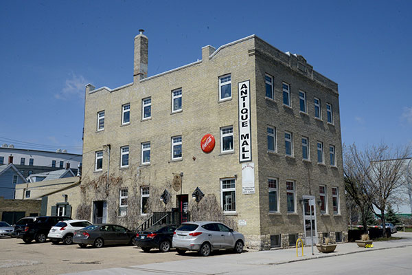 Fort Garry Dryers and Cleaners
