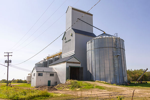 Former Manitoba Pool grain elevator at Fork River