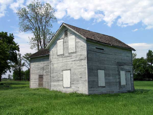 Building at the former site of Fort Dufferin
