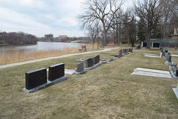 Fort Garry Roman Catholic Cemetery