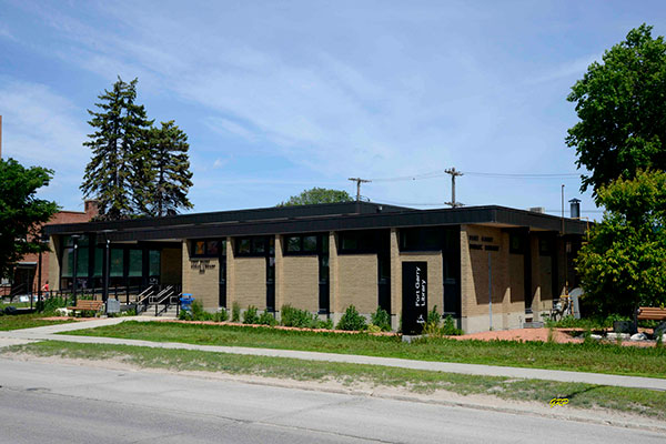 Fort Garry Public Library