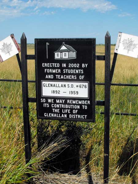 Glenallan School commemorative sign