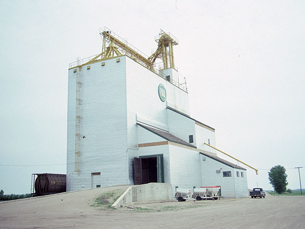 Manitoba Pool Grain Elevator at Graysville