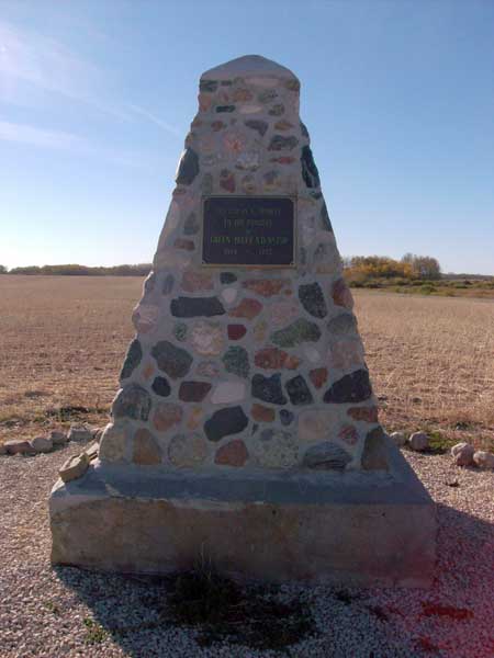 Green Bluff School commemorative monument