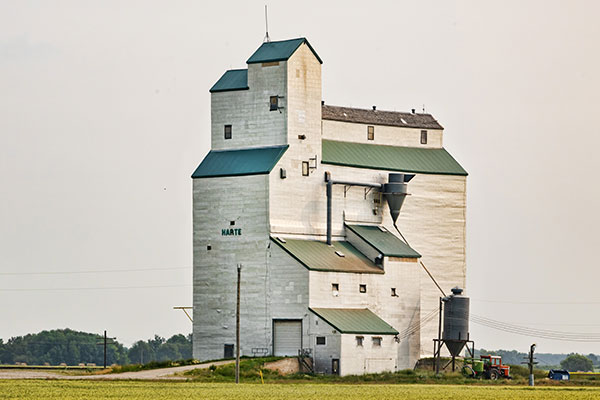 Former Manitoba Pool grain elevator at Harte