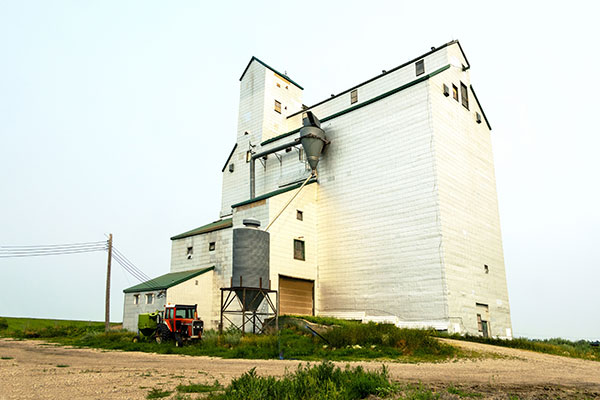 Former Manitoba Pool grain elevator at Harte