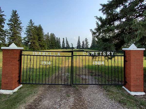 Entrance to the Isabella Cemetery