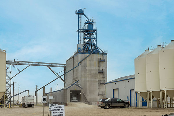 Delmar Commodities grain elevator at Jordan