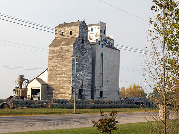 The former Paterson grain elevator at Kane