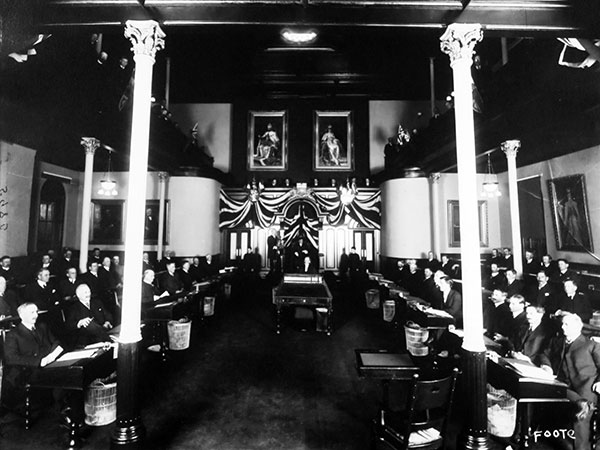 Interior of the second Legislative Building