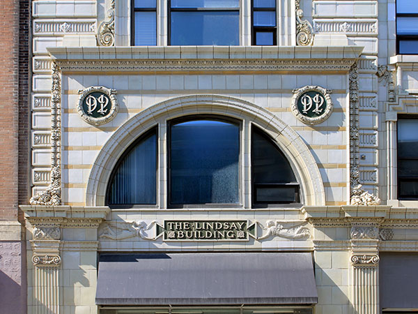 Entrance detail at Lindsay Building