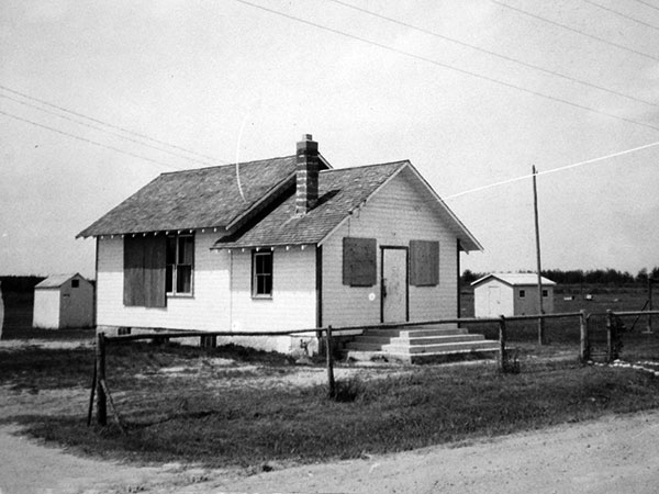 Lister West School after its closure in 1967