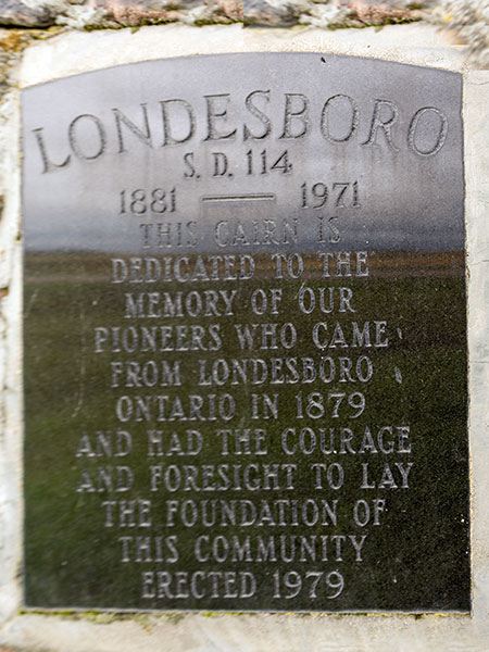 Plaque on the Londesboro School commemorative monument