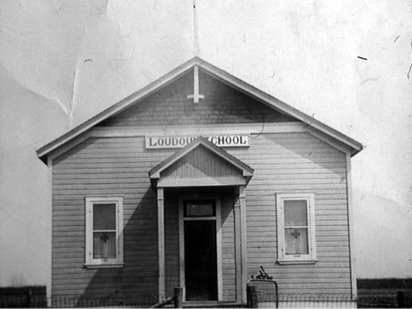 The original Loudoun School building