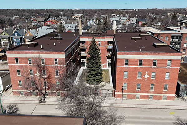 Aerial view of Maple Leaf Apartments