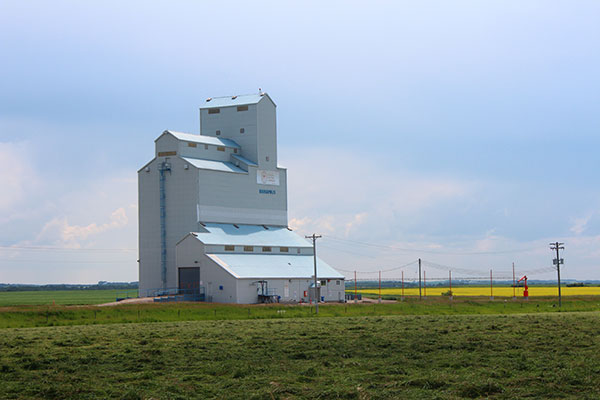 Former United Grain Growers grain elevator at Mariapolis