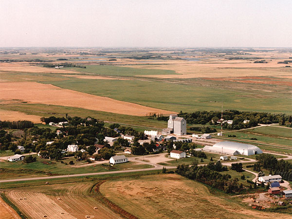 Aerial view of the Manitoba Pool grain elevator at Mather
