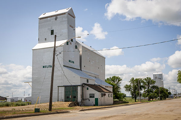 Former Manitoba Pool grain elevator at Melita