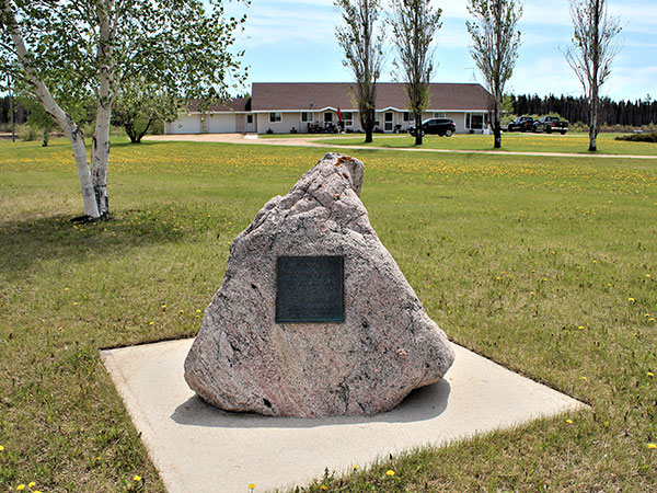 Mennville Community Monument