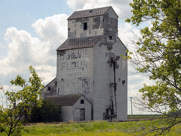 The former Ogilvie grain elevator at Napinka