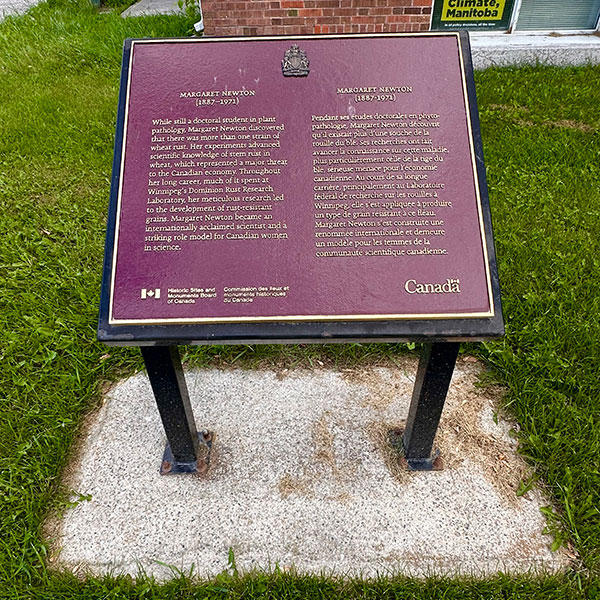 Margaret Newton commemorative plaque