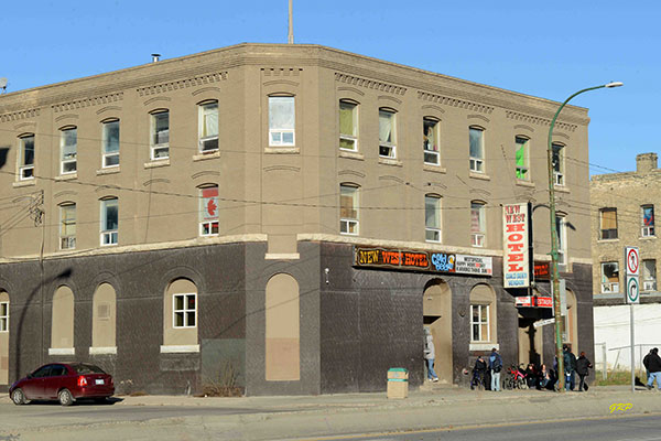 New West Hotel in Winnipeg