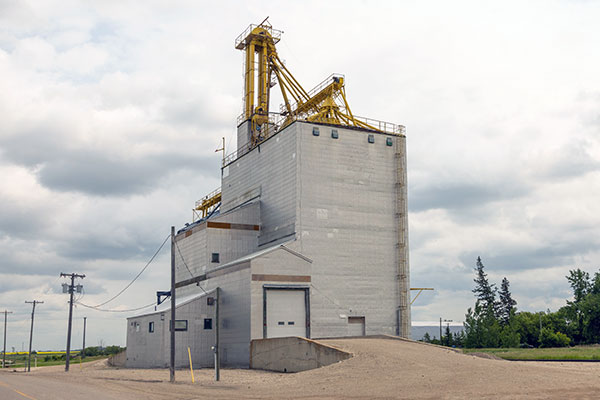 The former Manitoba Pool grain elevator at Ninga