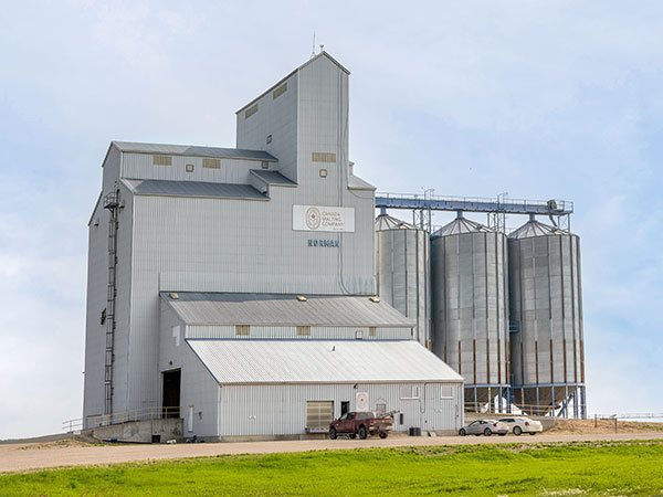 Canada Malting grain elevator at Norman Siding