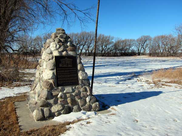 North Ridge Road School commemorative monument