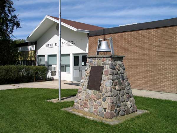 Oakville School commemorative monument