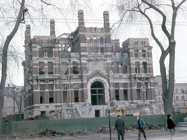 Old City Hall under demolition