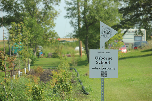 Osborne School commemorative sign