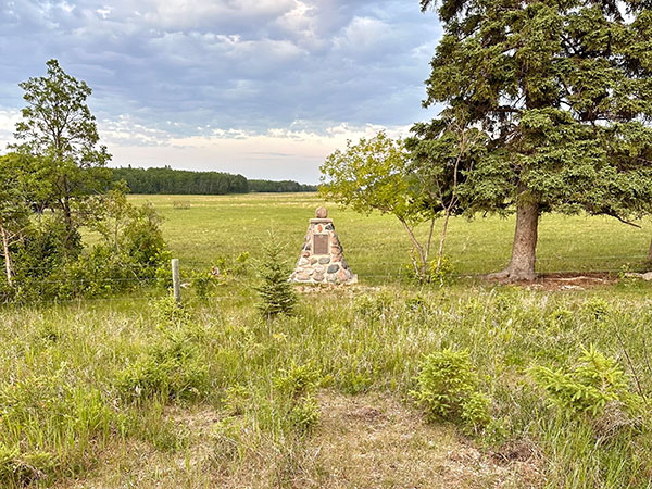 Park School commemorative monument
