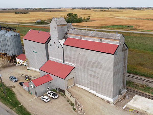 Aerial view of former Manitoba Pool grain elevator at Pierson