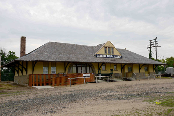Former Canadian Pacific Railway station at Portage la Prairie